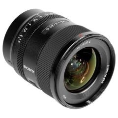 Sony A7C 20mm f/1.8 G Lens Kit
