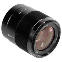 Sony FE 35mm F/1.8 Lens